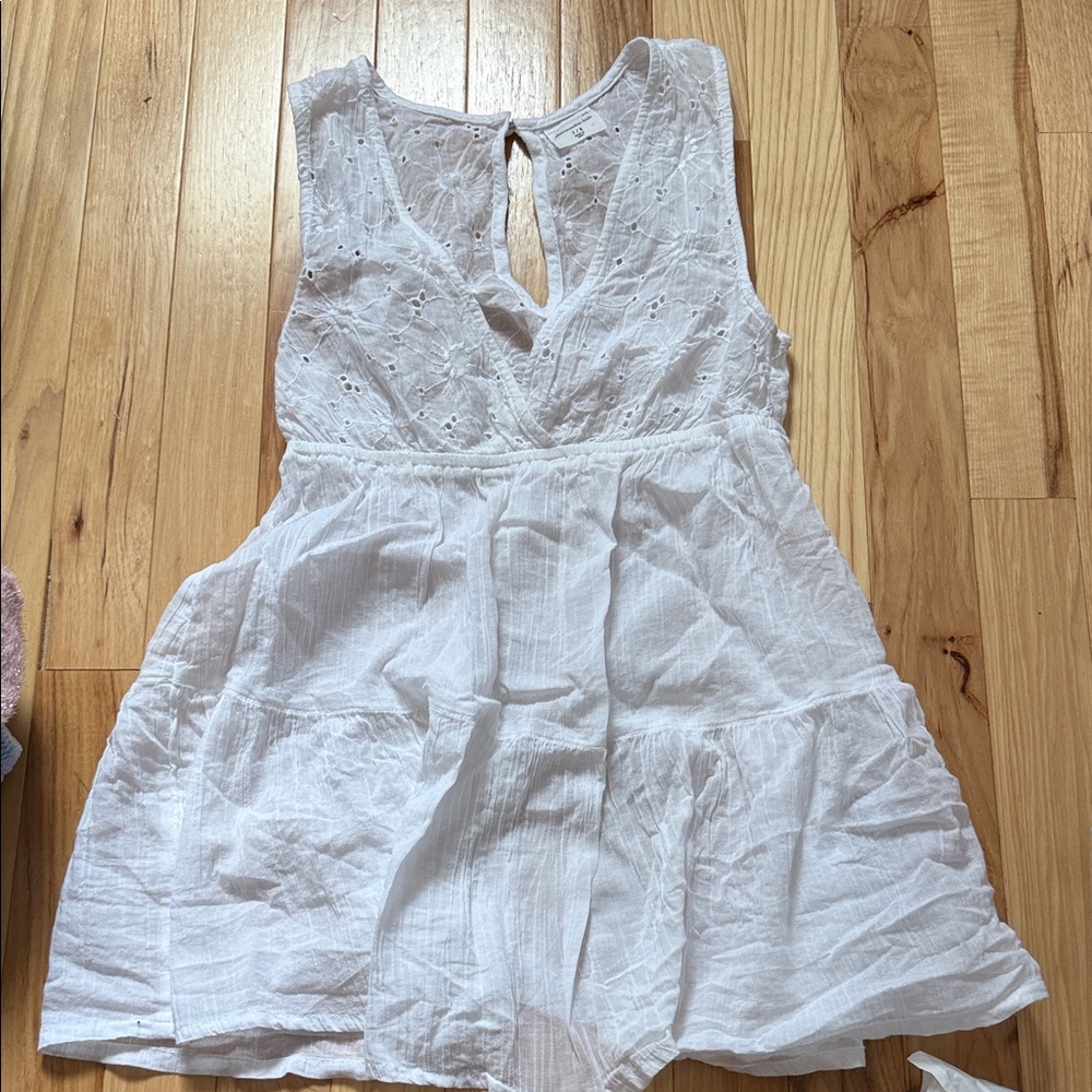 White Sleeveless Eyelet Dress